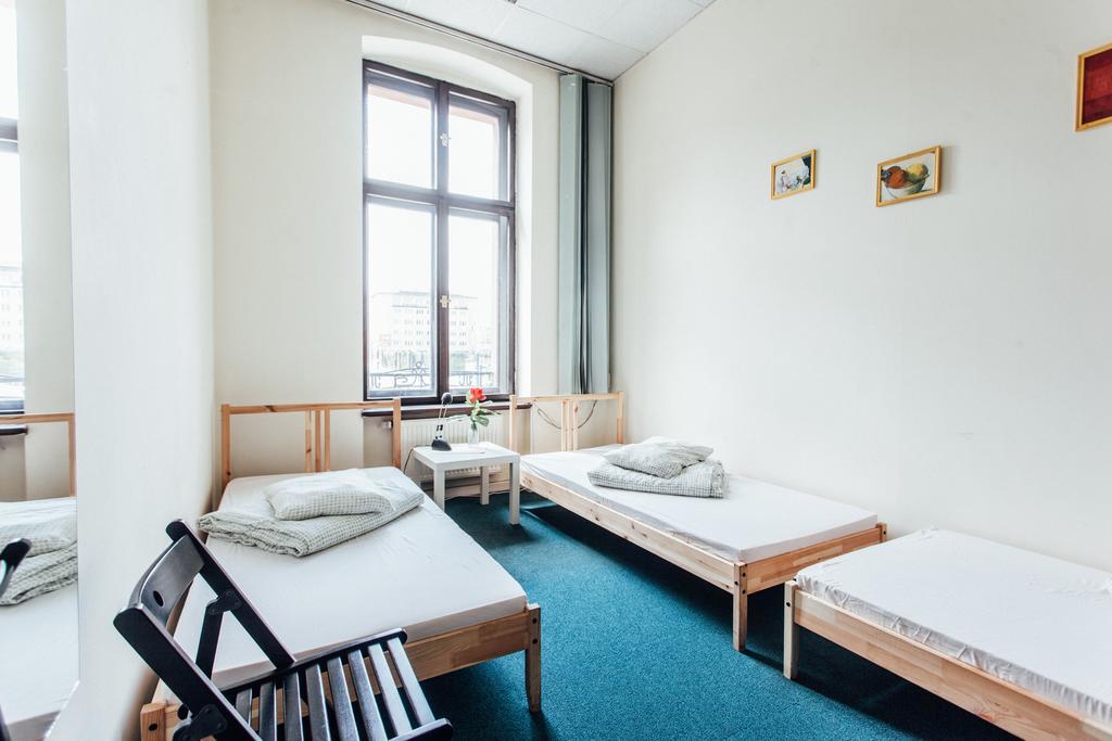 Hostel Kamienica Rynek 7 Katowice Exteriör bild