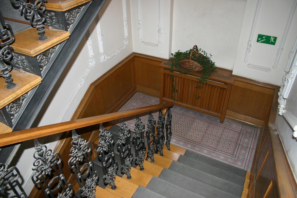 Hostel Kamienica Rynek 7 Katowice Exteriör bild