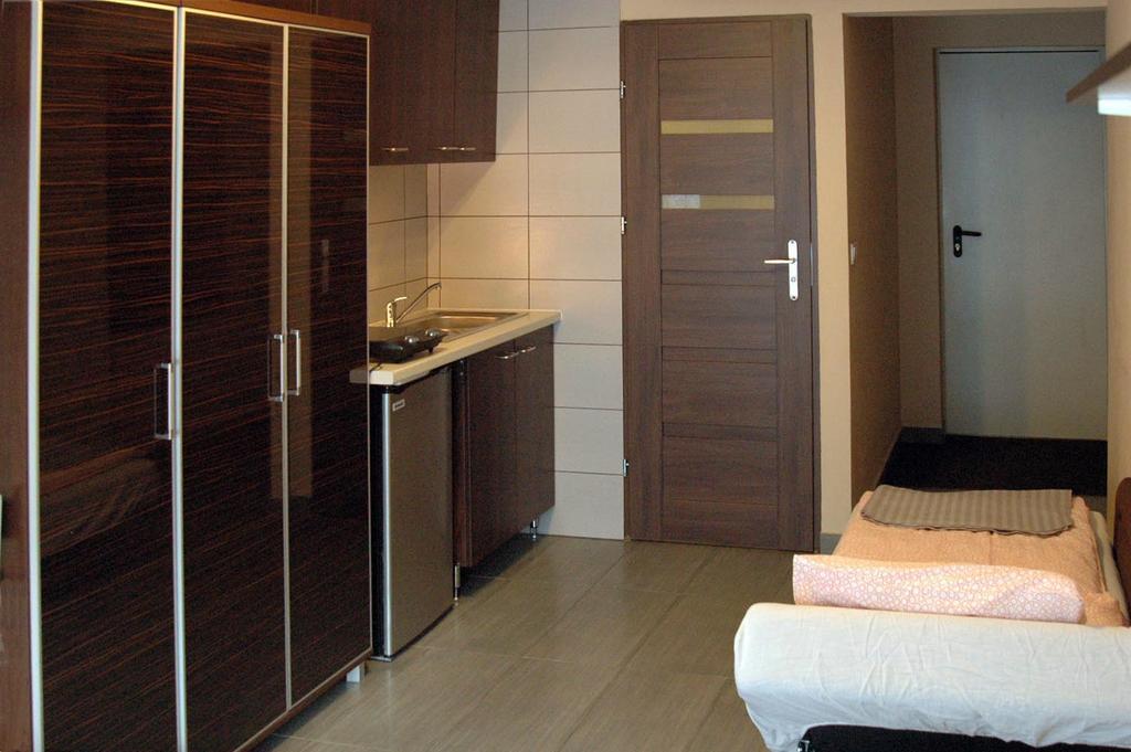 Hostel Kamienica Rynek 7 Katowice Exteriör bild